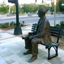 Charles H. Townes� statue. As Charles H. Townes recalls [3], he was sitting on a park bench in Franklin Park, Washington DC, USA, when he got the inspiration for the amplification by stimulated emission of radiation.